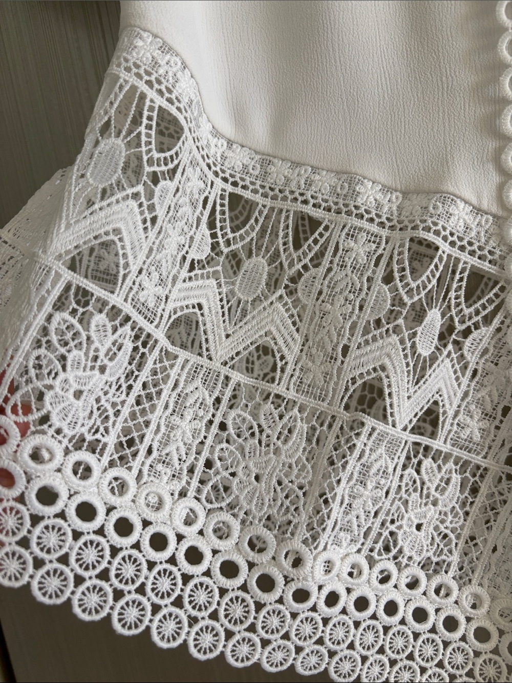ALEXIS LACE TOP - Picture 2 of 5